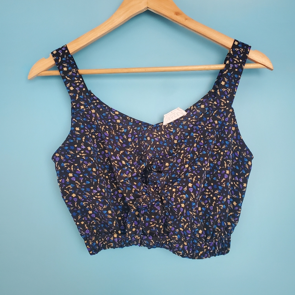 Sage Crop Top Size XS Floral Sleeveless Front Tie